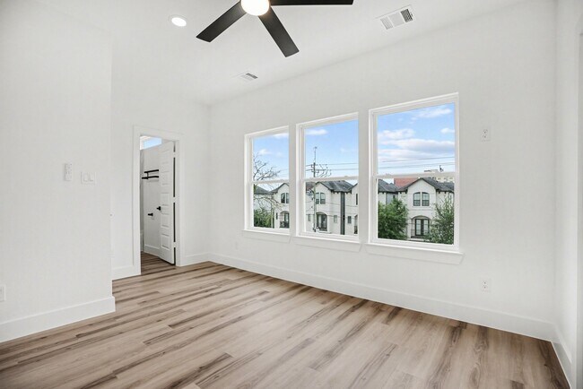 Building Photo - 115 Milby St