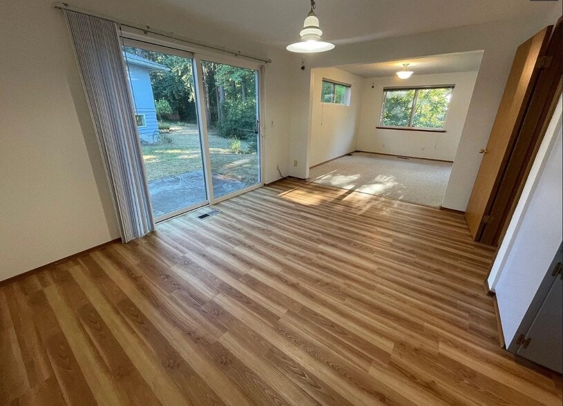 Building Photo - 5245 120th Ave SE