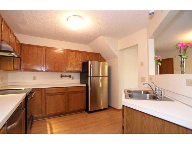 Building Photo - 7689 Nicholas Way