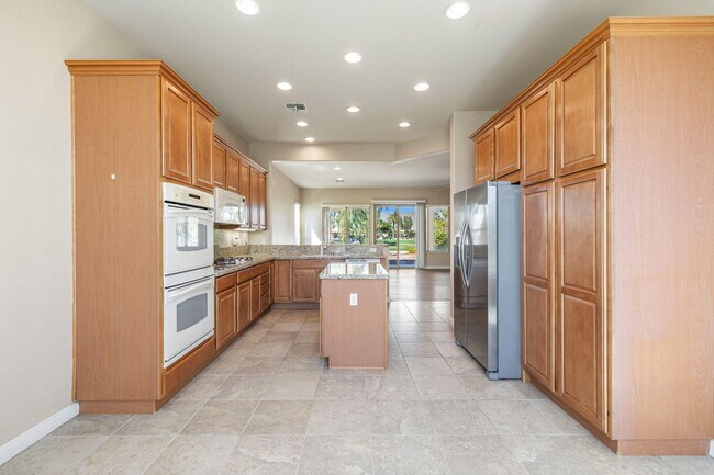 Building Photo - 80188 Camino Santa Elise