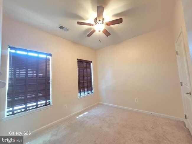 Building Photo - 22865 Lacey Oak Terrace