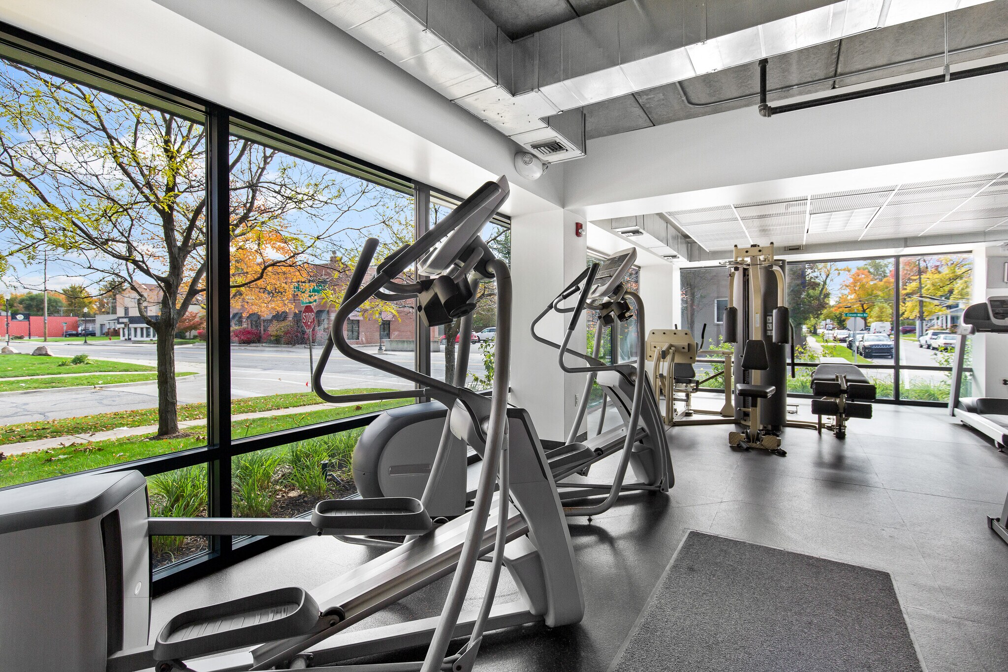 Building Photo - 101 Curry Ave