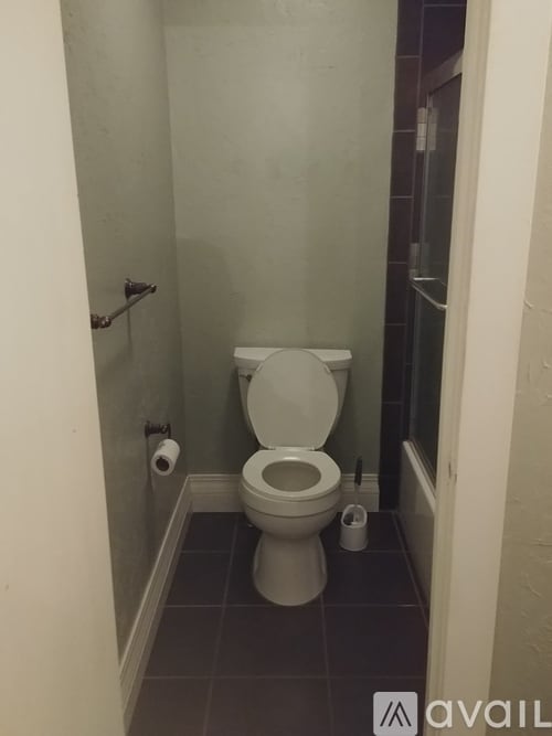 Building Photo - 27 Balsam Ct