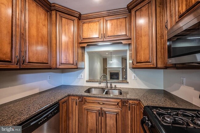 Building Photo - 5920 Terrapin Pl