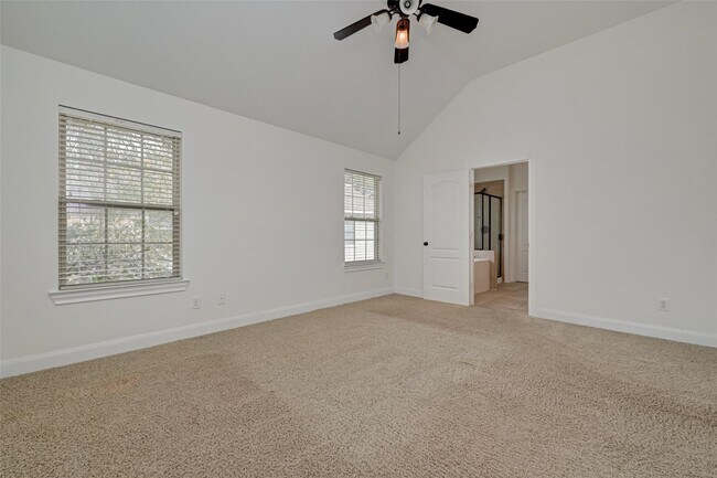 Building Photo - 71 N Rocky Point Cir