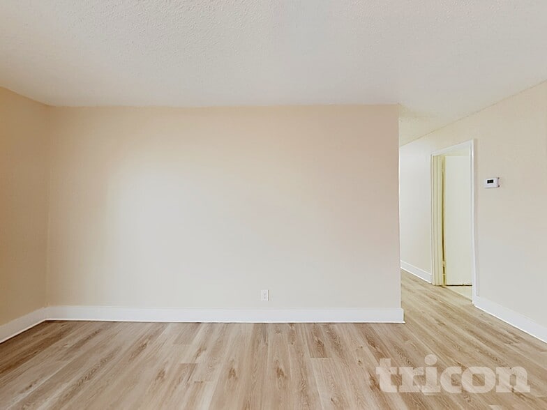 Building Photo - 8338 Morning Grove