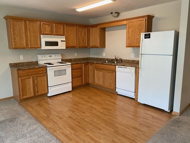 Building Photo - 3142 SW Sharmin Ln