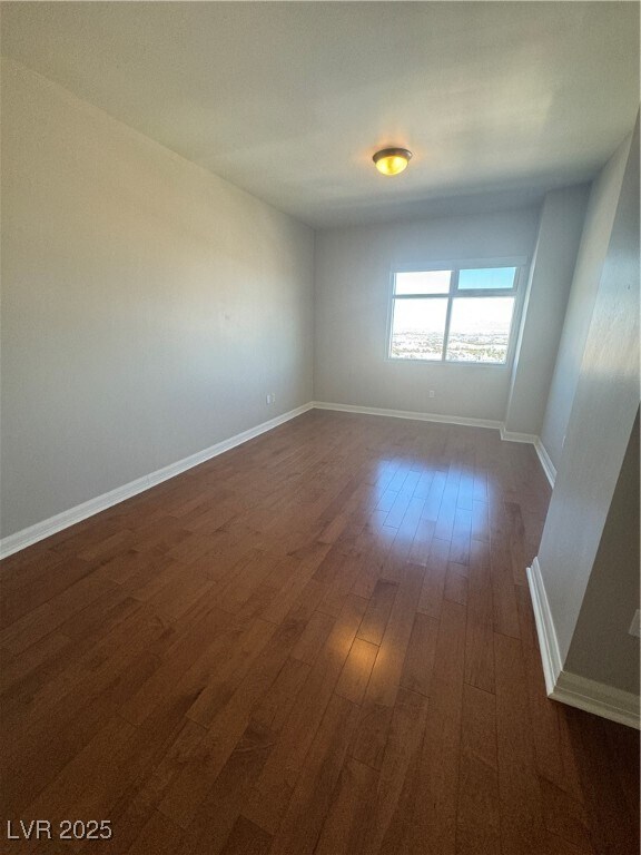 Building Photo - 150 S Las Vegas Blvd