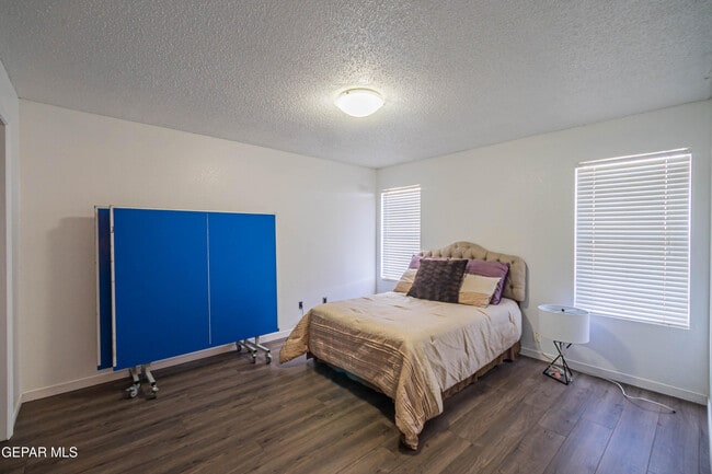 Building Photo - 7573 Le Conte Dr