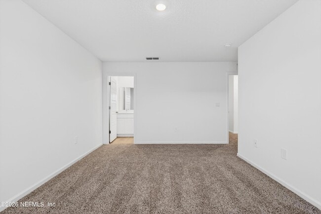 Building Photo - 1460 Jeremiah St