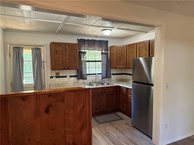 Building Photo - 115 Mamalou Ln