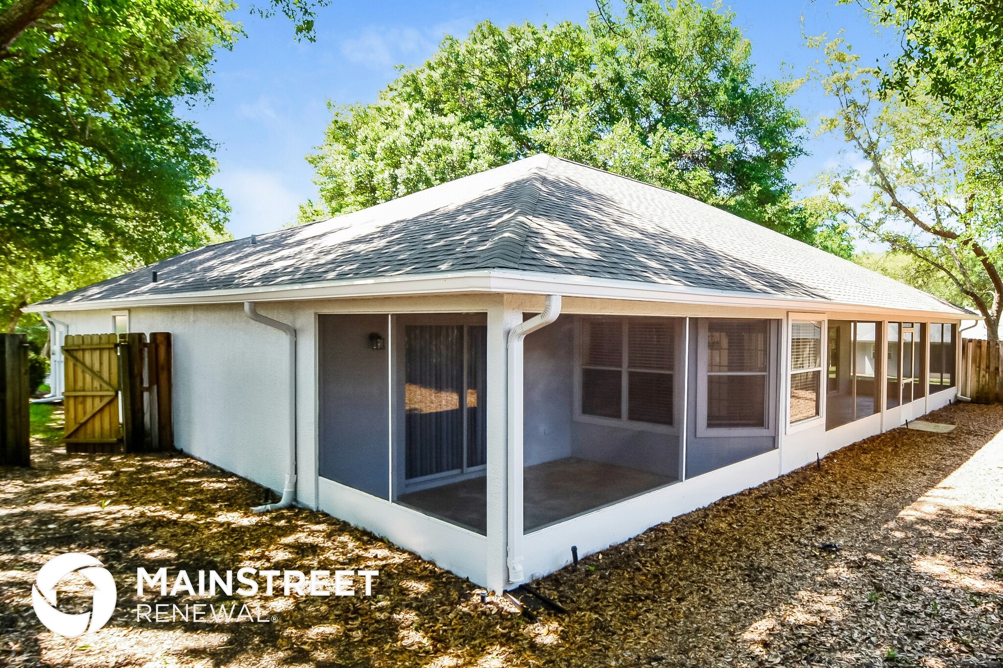 Building Photo - 33303 Lake Bend Cir