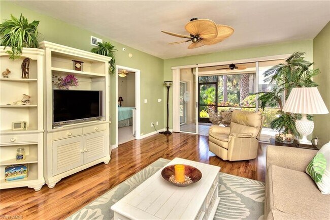 Building Photo - 4200 Sawgrass Point Dr