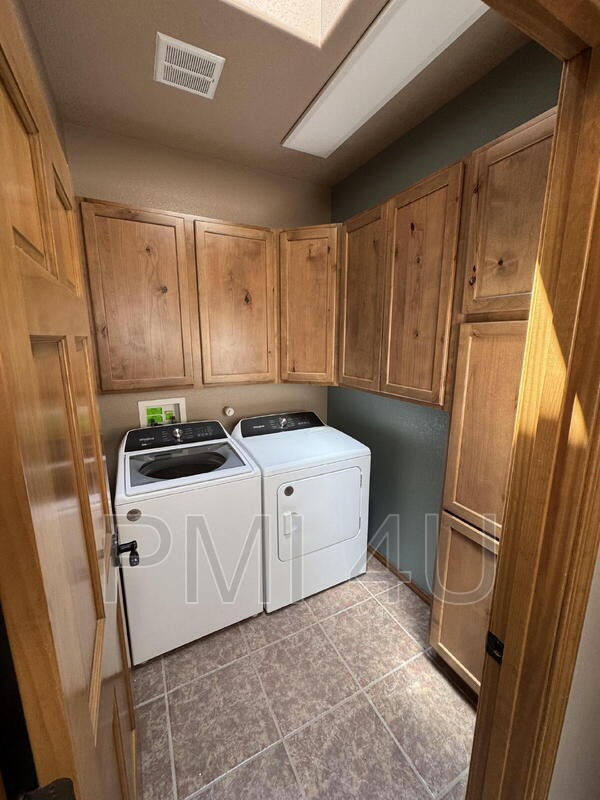 Building Photo - 4924 Costa Maresme Dr NW