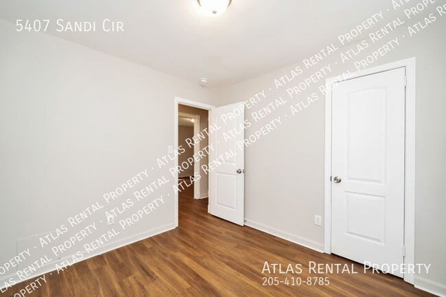 Building Photo - 5407 Sandi Cir