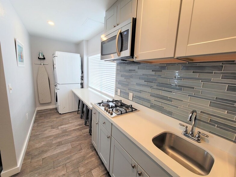 Building Photo - 1313 Morena Blvd