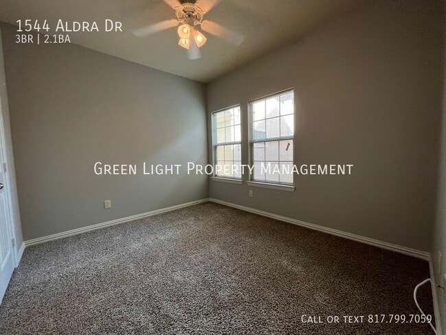 Building Photo - 1544 Aldra Dr