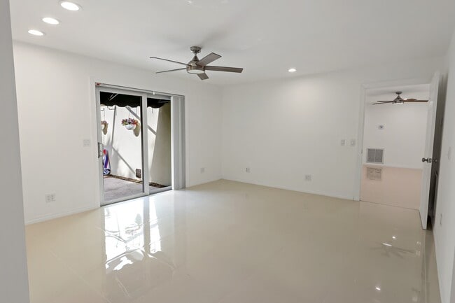 Building Photo - 6235 4th St