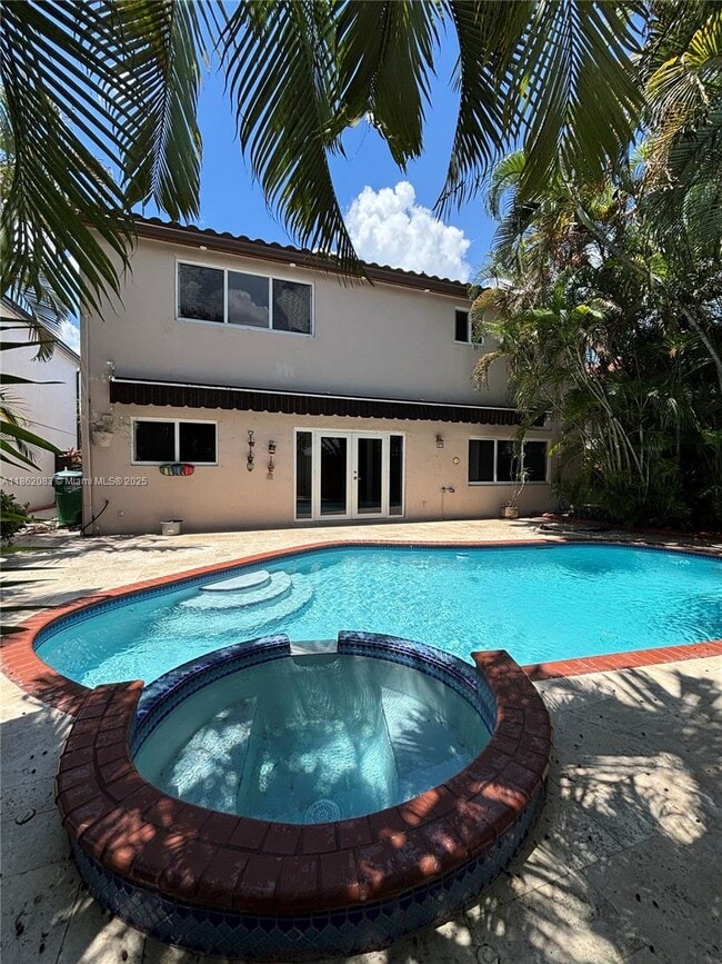 Building Photo - 7323 SW 158th Ave
