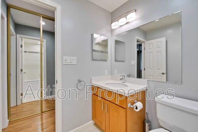 Building Photo - 505 Cypress Point Dr