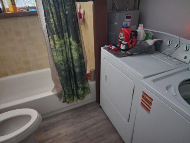 Building Photo - 3388 Osage St