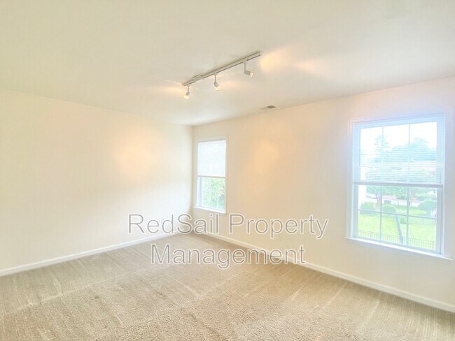 Building Photo - 13207 Harbor Dr