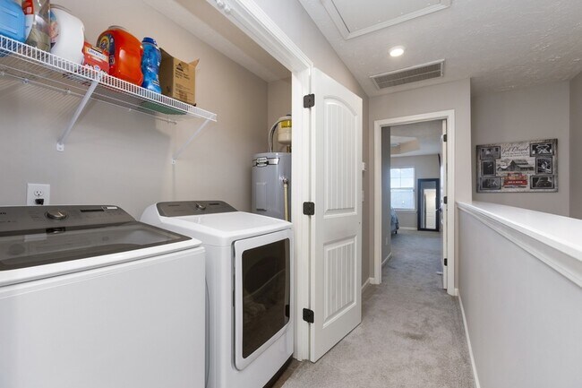 Building Photo - 774 Bradburn Village Way