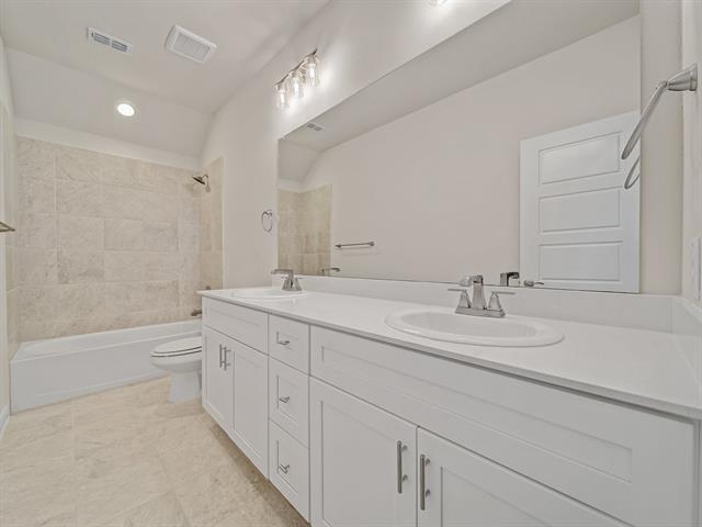 Building Photo - 1832 Holland Dr