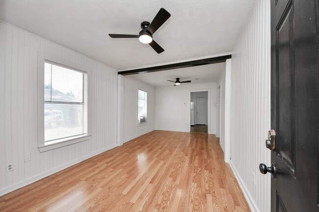 Building Photo - 3804 Lila St