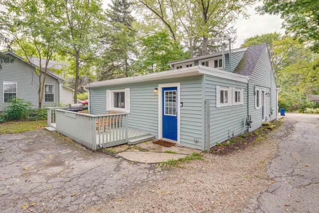 Building Photo - 1518 Riverside Ave