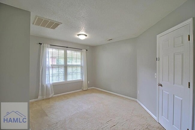 Building Photo - 173 Arlen Dr