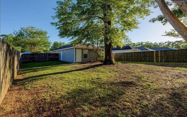 Building Photo - 8680 S Hamilton Bridges Dr