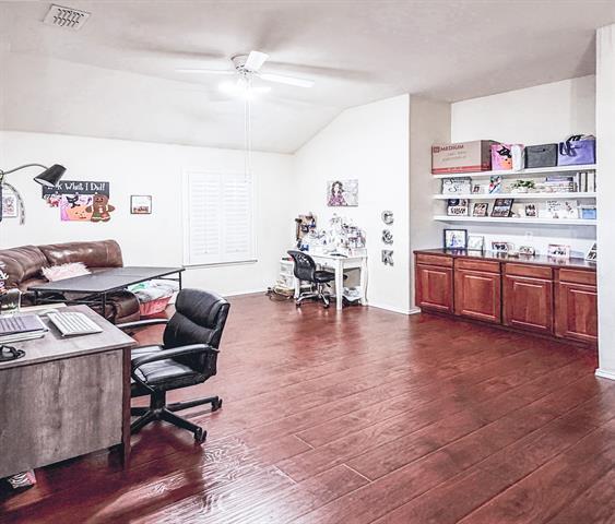 Building Photo - 9301 Norfolk Ln