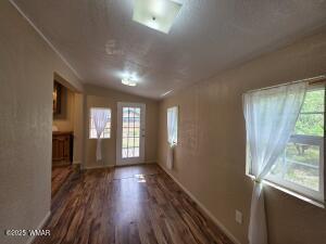 Building Photo - 1295 S Julia Ln