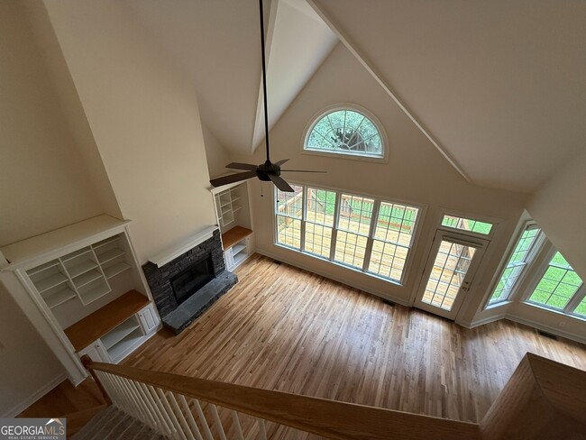 Building Photo - 1202 Loxley Cir