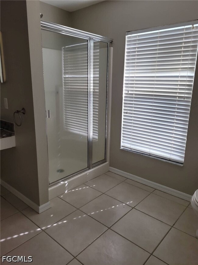 Building Photo - 1702 NE 33rd St