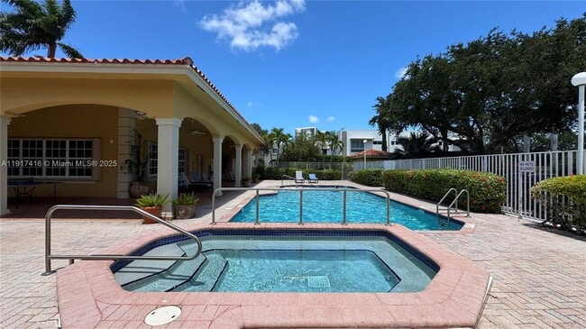 Building Photo - 9481 SW 78th Ave