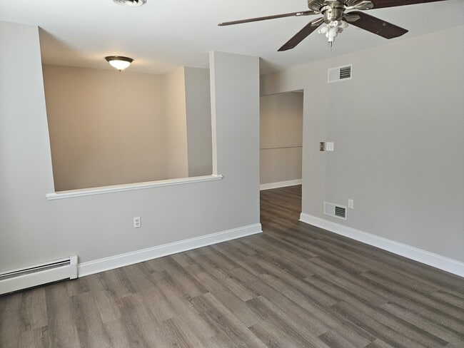 Building Photo - 4738 Grand Valley Rd