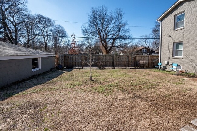 Building Photo - 3735 Central Ave