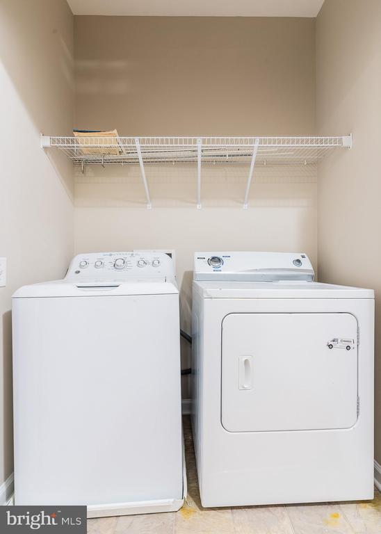 Building Photo - 42769 Keiller Terrace