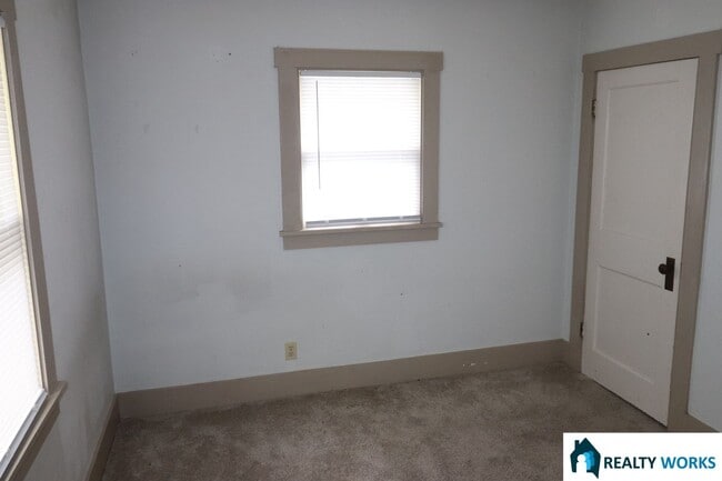 Building Photo - 2611 A St