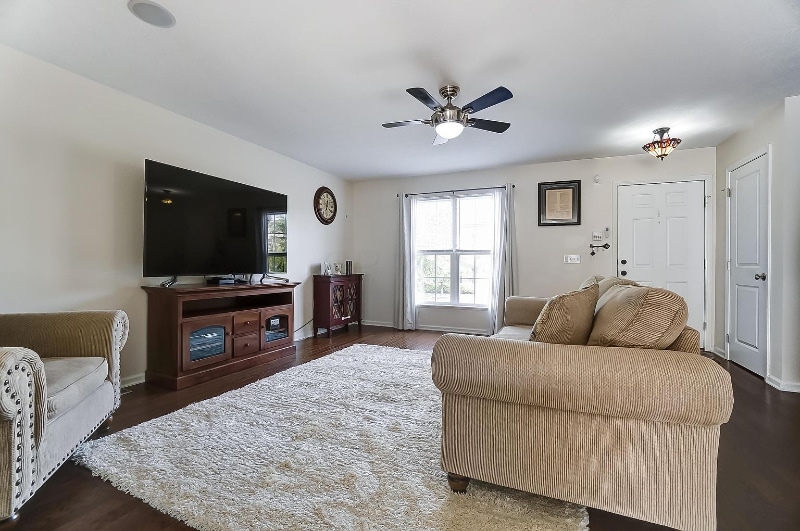 Building Photo - 5655 Chippewa Falls St