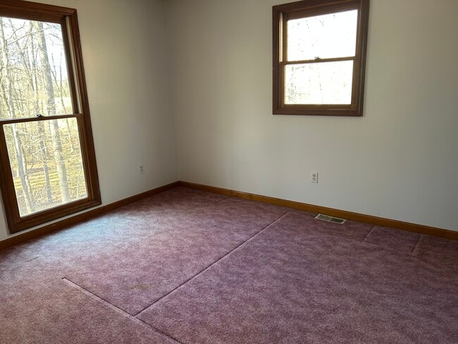 Building Photo - 1745 Zion Hill Rd