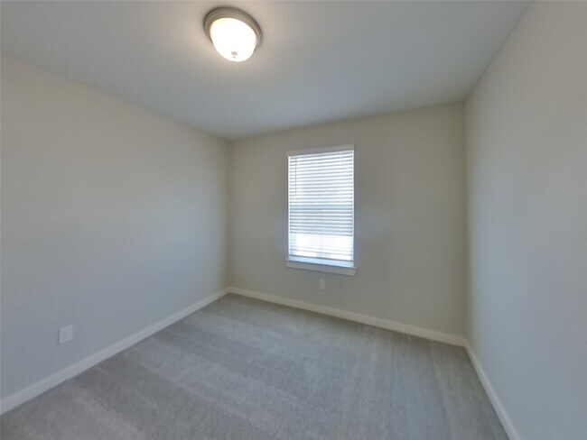Building Photo - 22817 Terrazzo Dr