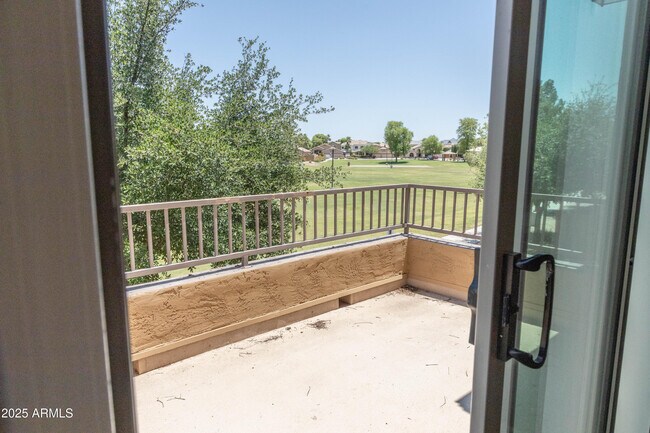 Building Photo - 6231 S Pearl Dr