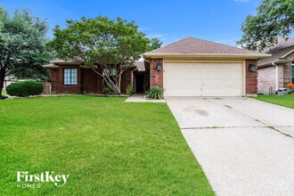 Building Photo - 2512 Meadowview Dr