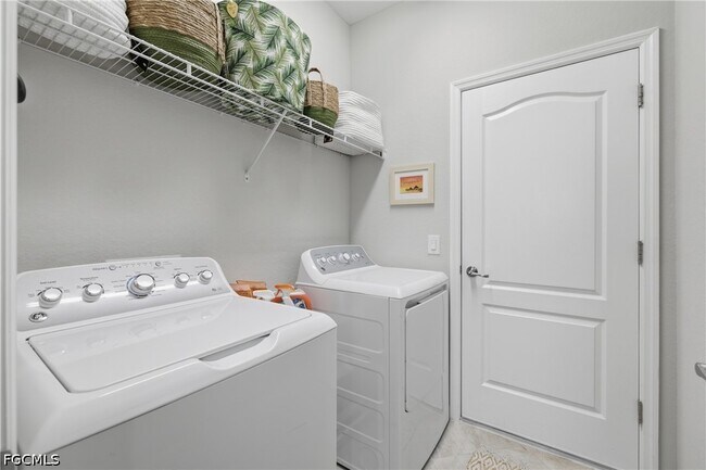 Building Photo - 11924 Arbor Trace Dr