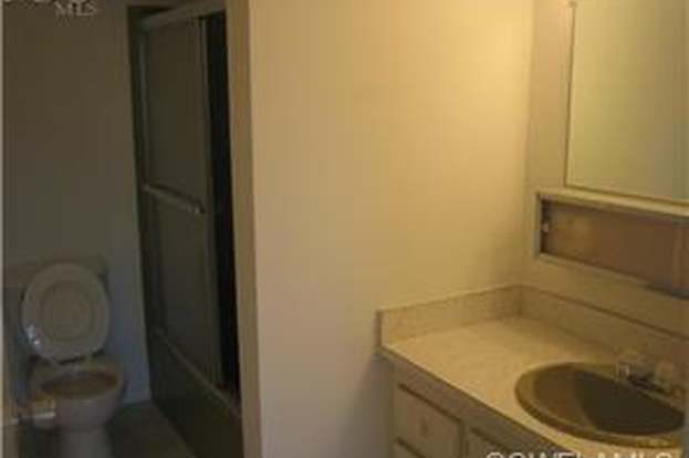 Building Photo - 3704 Broadway-