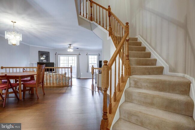 Building Photo - 6808 Compton Valley Pl