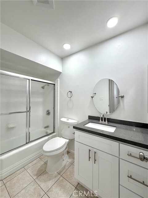 Building Photo - 28880 Amersfoot Way